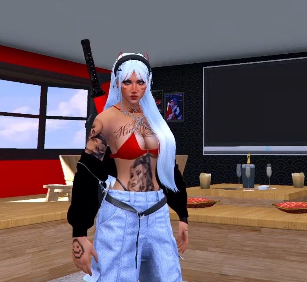 naviihxl's tweet image. Eu também ia reparar  Eloá #NKT