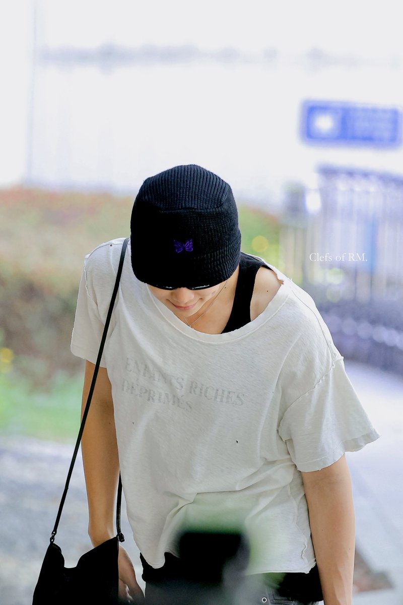 ClefsofRM's tweet photo. 260415

*hute*

#RM #김남준 #알엠 https://t.co/GfHuO9HPLS