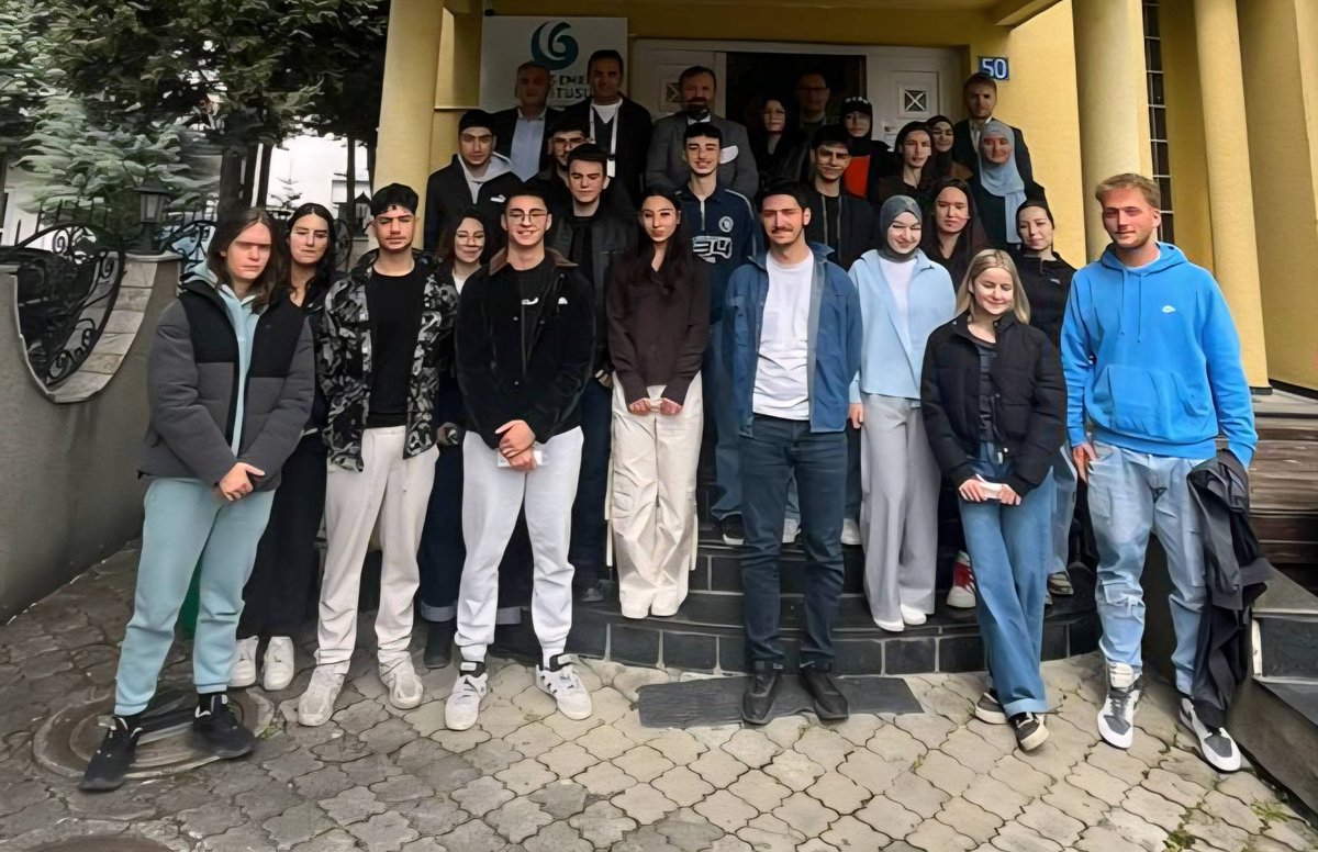 Yunus Emre Enstitüsü - Prishtinë tweet media