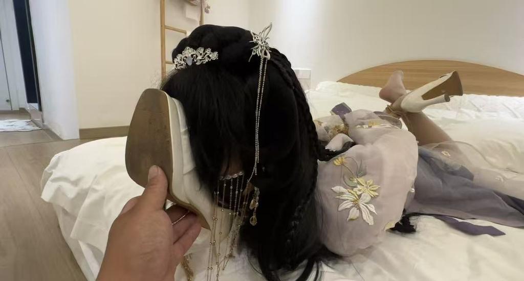 吕洛 tweet media
