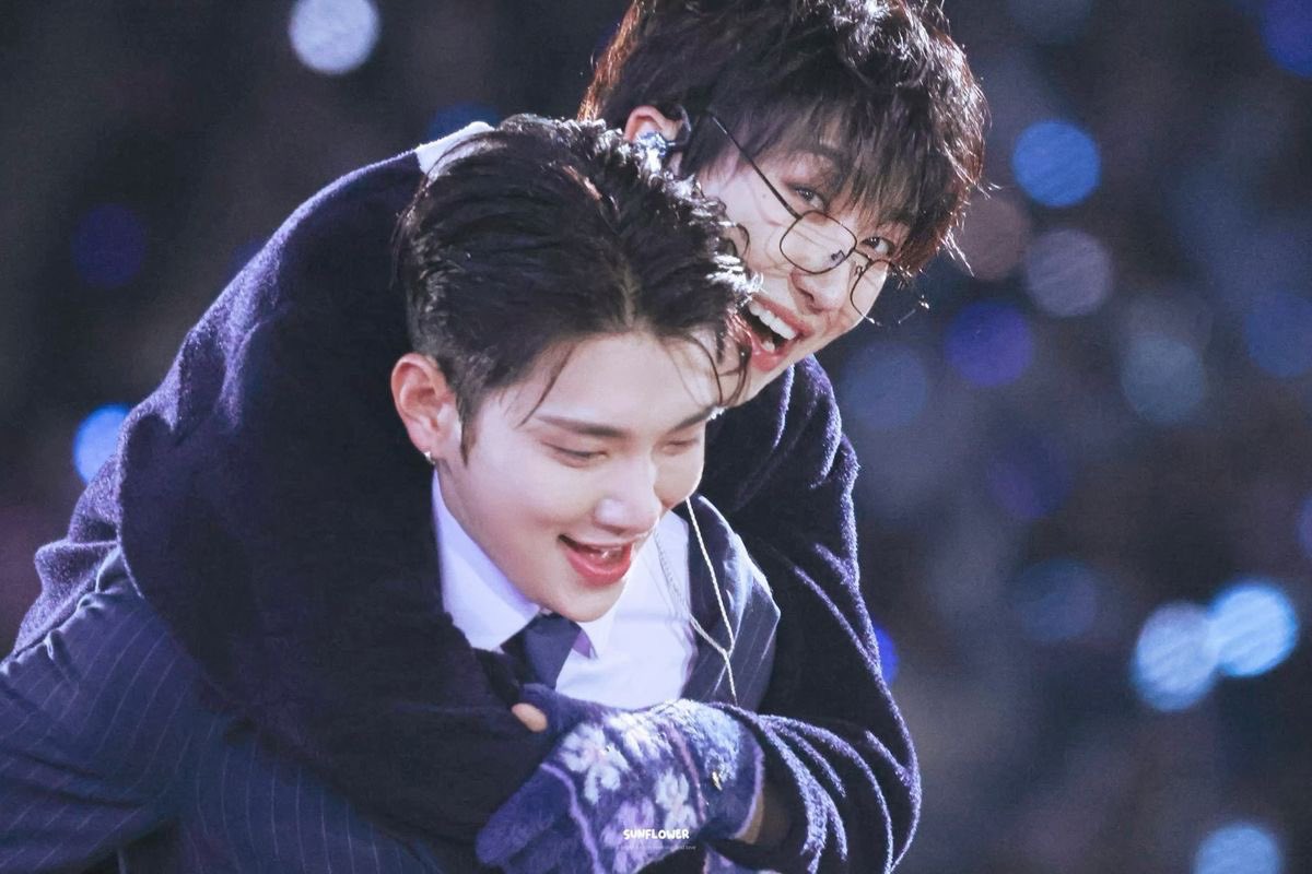 fun fact kata minghao waktu pas pertama kali minghao ke korea, yang nyapa minghao duluan dan ngajak ngobrol itu joshua. saat itu hao masih blm ngerti bahasa korea dan ga paham apa yang joshua ucapin 😭 tapi menurut minghao, joshua keren bgt, karena joshua tetep disana nemenin