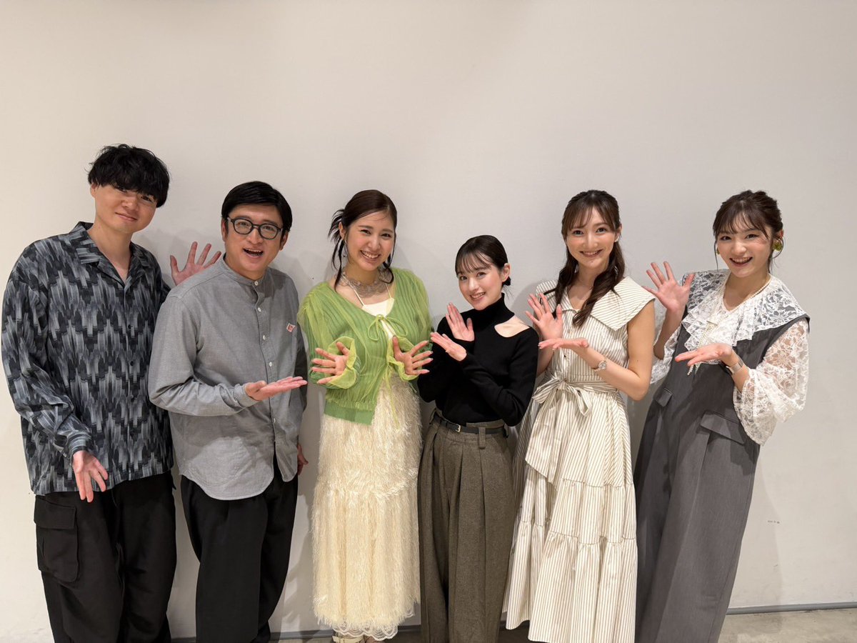 megumi_okada04's tweet photo. らうちゃん
呼んでいただいて本当にありがとうございました！！

森先生、先輩方、父兄さん
卒業ぶりにお会いしても、
「めぐじゃん！元気してた⁈」って
当時のように迎えてくれるあたたかさが嬉しかった

そして、そんな居場所をずっと繋いでくれるらうちゃんに尊敬です✨ https://t.co/eZ61sbWiJe