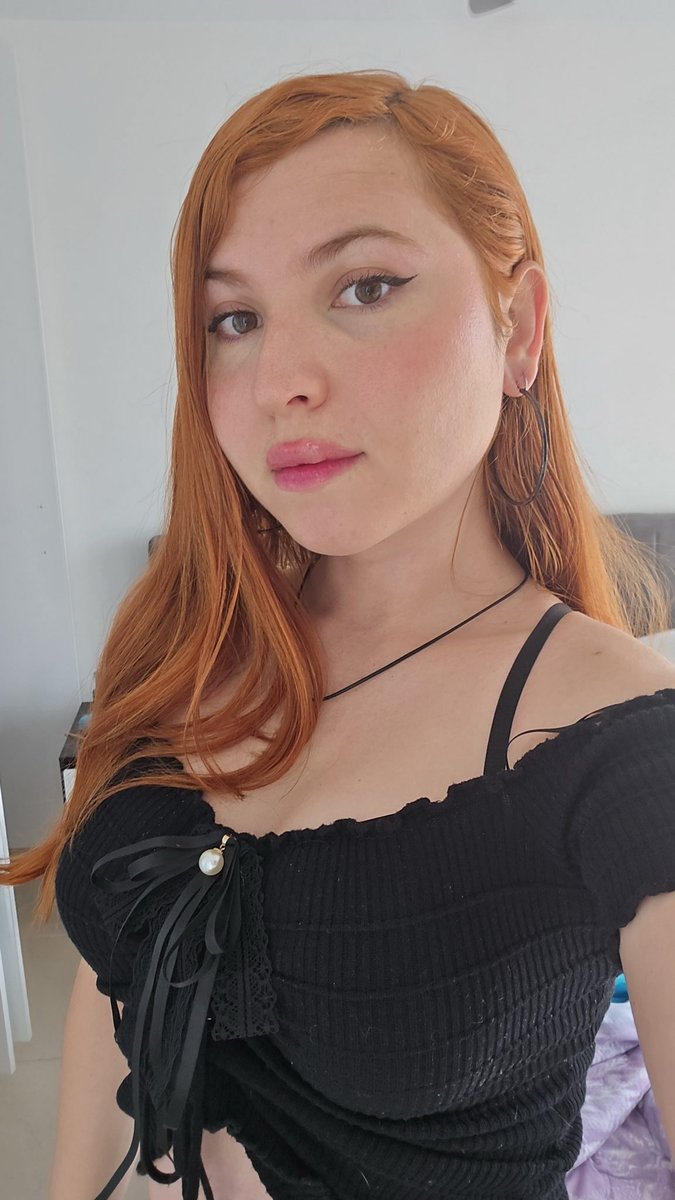 Snowwkitty tweet media