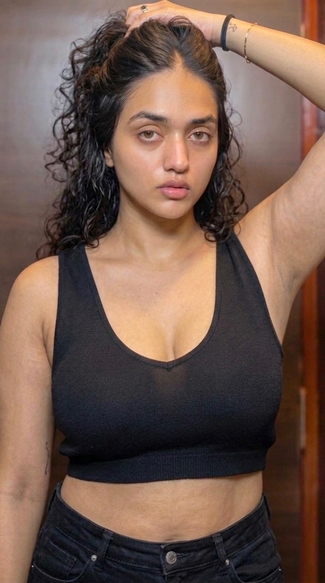 In this peak summer🥵sissy me always wanted wear loose cloths like baggy T-shirt and cotton sarees😮‍💨but my bull loves to see me in tight denims🫦cuz of my sweaty smell in that he get aroused more😮‍💨🫦so I have to obey and wear tight dresses🥵