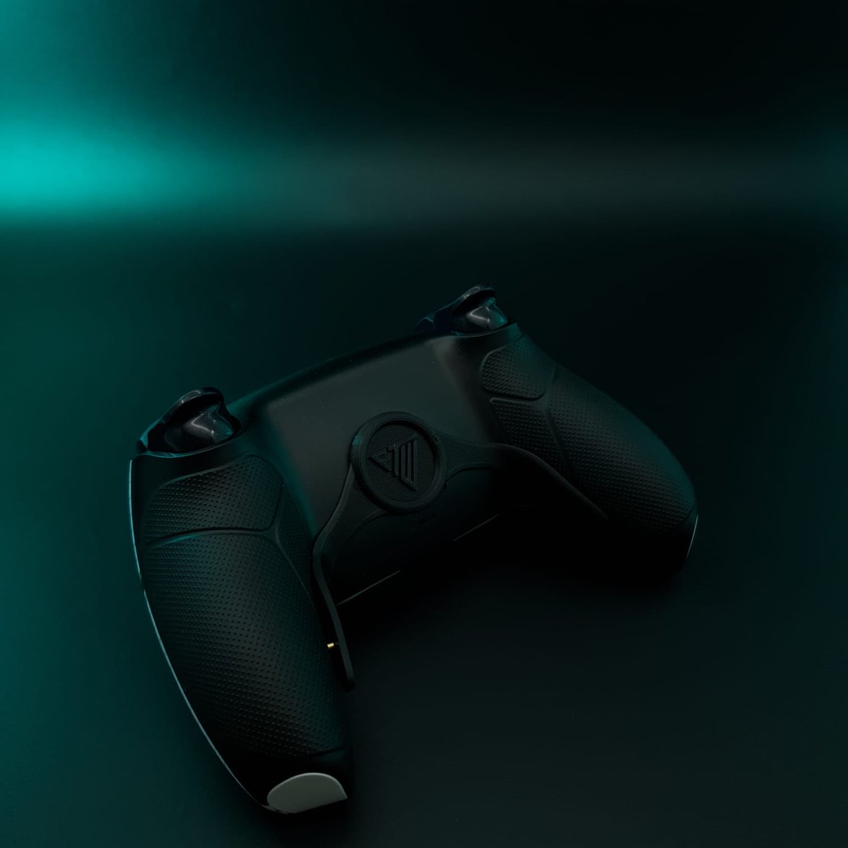 UniqueX eSport tweet media