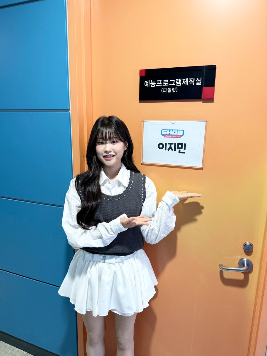 이지민 𝗟𝗲𝗲𝗝𝗶𝗠𝗶𝗻 tweet media