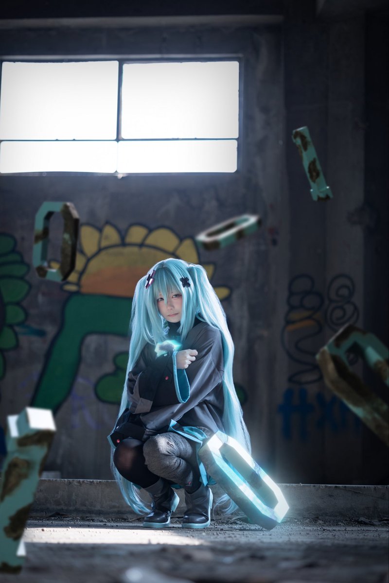 madoka013939's tweet photo. 歌えないミク
📷 @HaRochong 
 #初音ミク  #初音ミクコスプレ  #コスプレ  #miku https://t.co/elmOdQlbYS