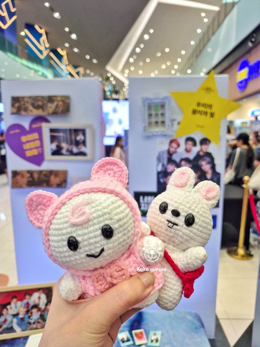 Koko_gurumi's tweet image. Attended @allforskzph Stay in the loop event last weekend! ❤️
First skz event for this year 🫣

Bought my new bb Stayzoo (together with leebit ofc) 👼🐰

#STAY_inthe_LOOP
#Events_by_AllForSKZ

#stayzoo #skzoo #straykids #skz #skzart
