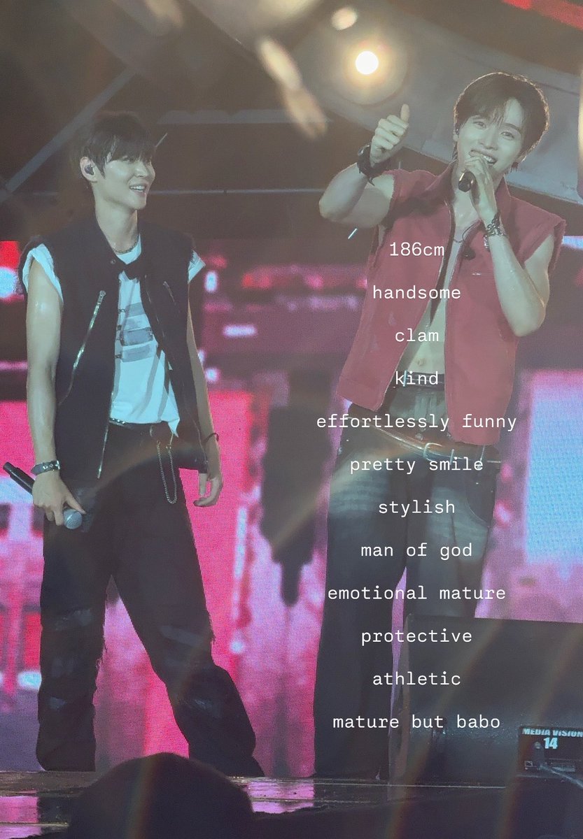 If y🫒u were a vegetable you'd be a cutecumber tweet media