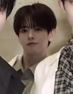 あいす🐰🏹 tweet media