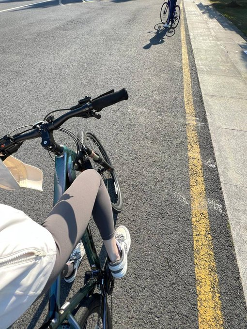 何心仪 tweet media