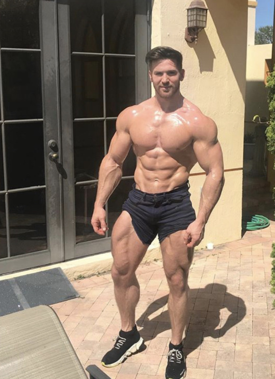 Zen Mens tweet media