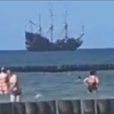 Bella ♠️ tweet media