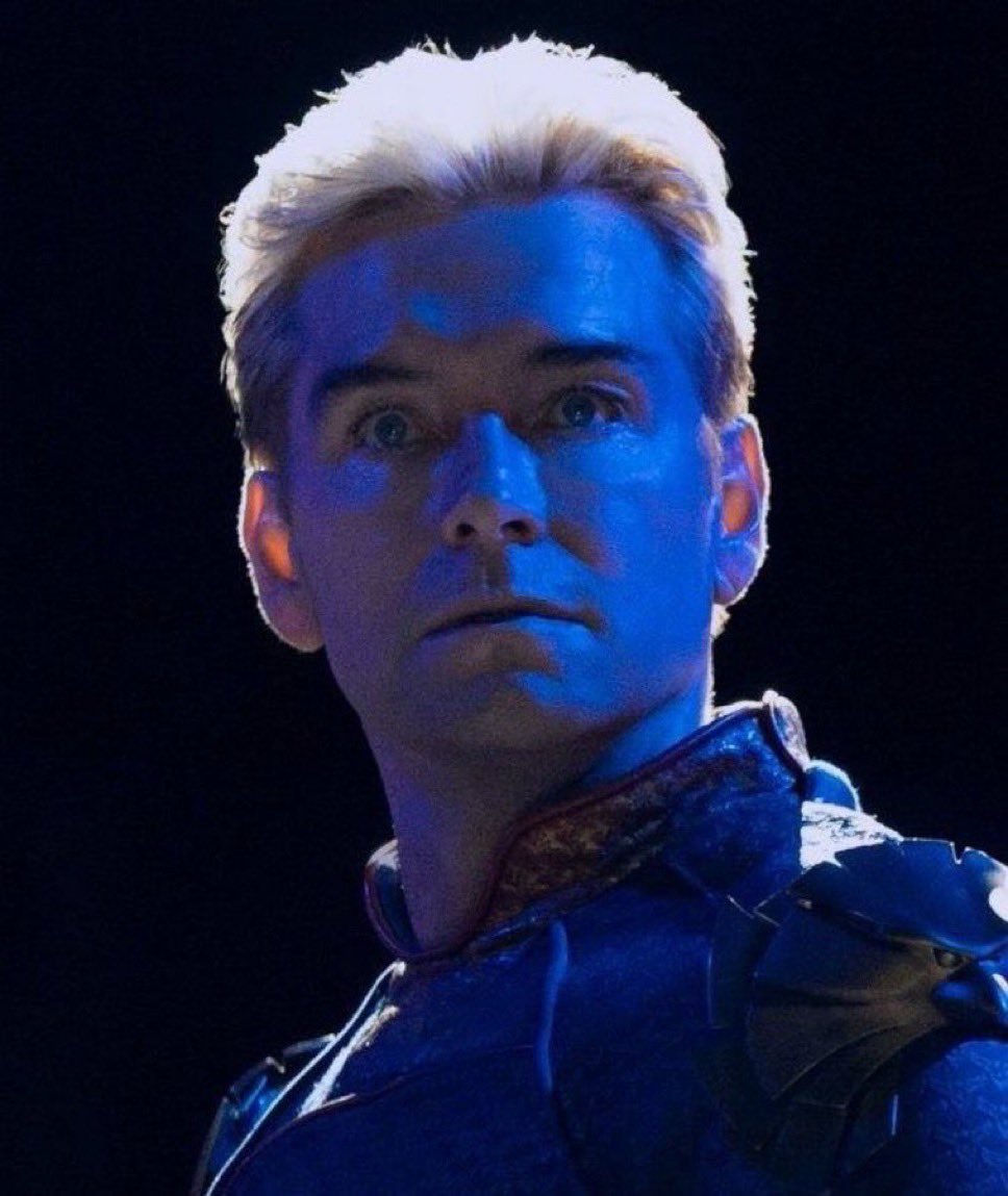 フォイヤー tweet media