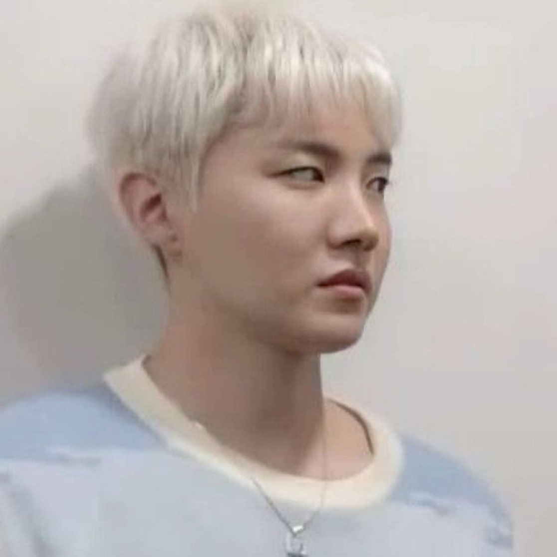 tai⚤ QUER VER O BTS🪭🔥 tweet media