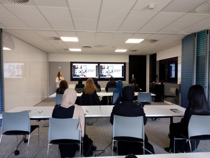 HighcrestAc's tweet photo. A group of Sixth Form students had a fantastic time at Softcat’s head office in Marlow during an insightful industry visit with Ali Wills and Emma Maskell last Tuesday. #careerseducation #StudentExperience #inspiration #FutureCareers
#Softcat #highcrestacademy https://t.co/3mrlL9fAxQ