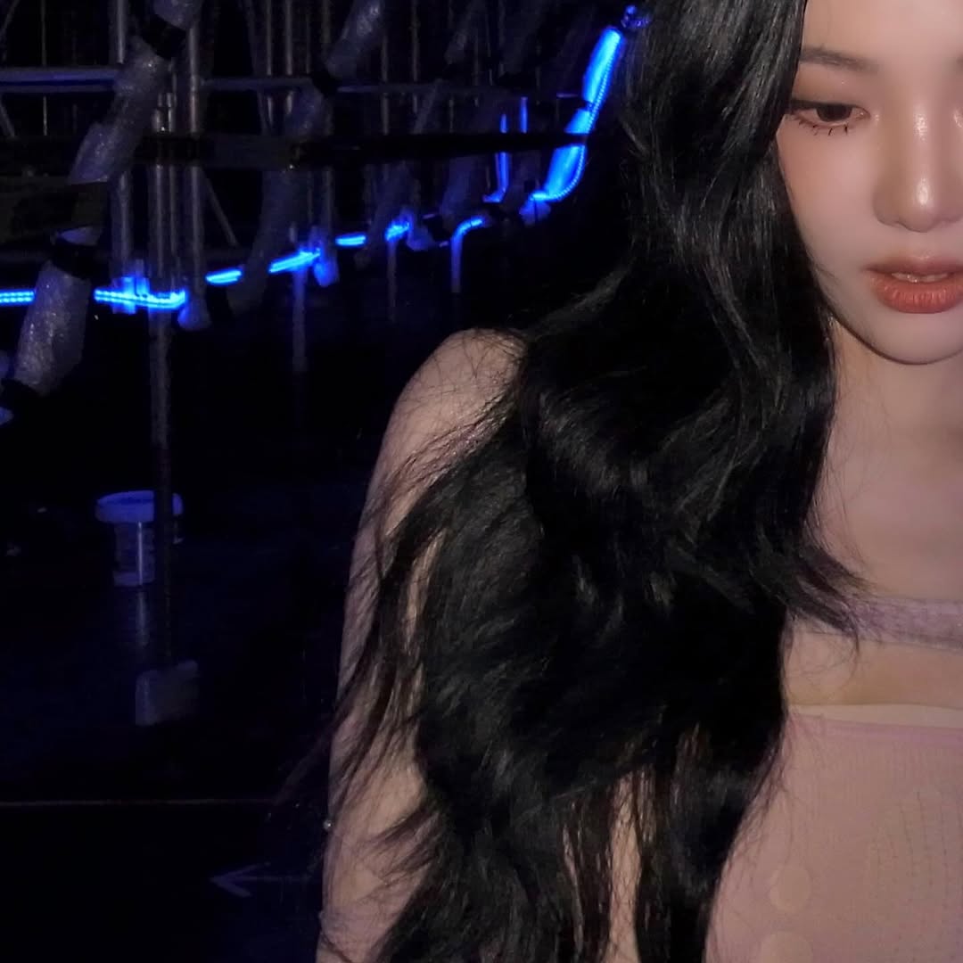 𝘯𝘪𝘯𝘨. tweet media