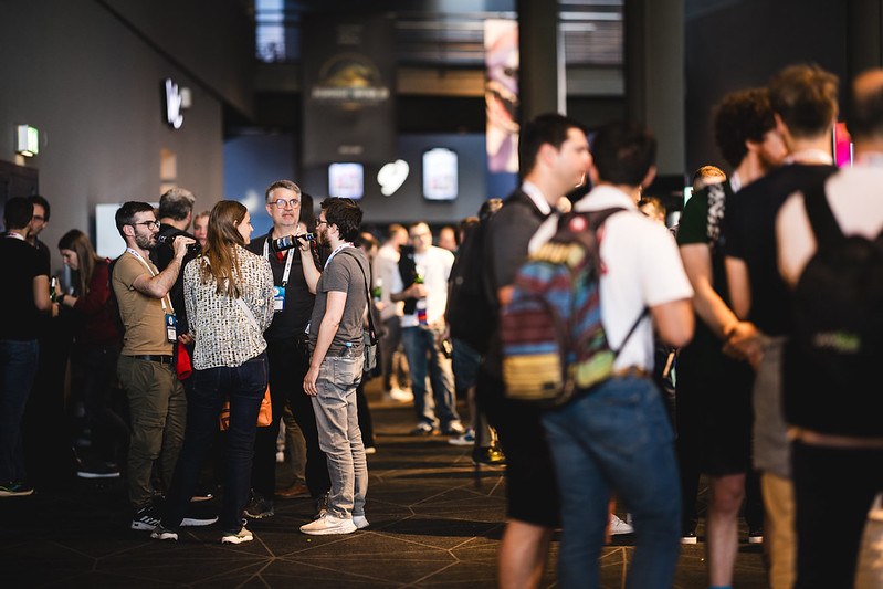 jcon_conference's tweet photo. Days = talks.
Evenings = community. 🍻
#JCON2026 doesn’t stop when the sessions end!
That’s when conversations go deeper.
When ideas get #challenged.
When #connections actually start to matter.
Some of the best moments?
Happen after the last talk of the day.
https://t.co/DvqOUo3kjZ