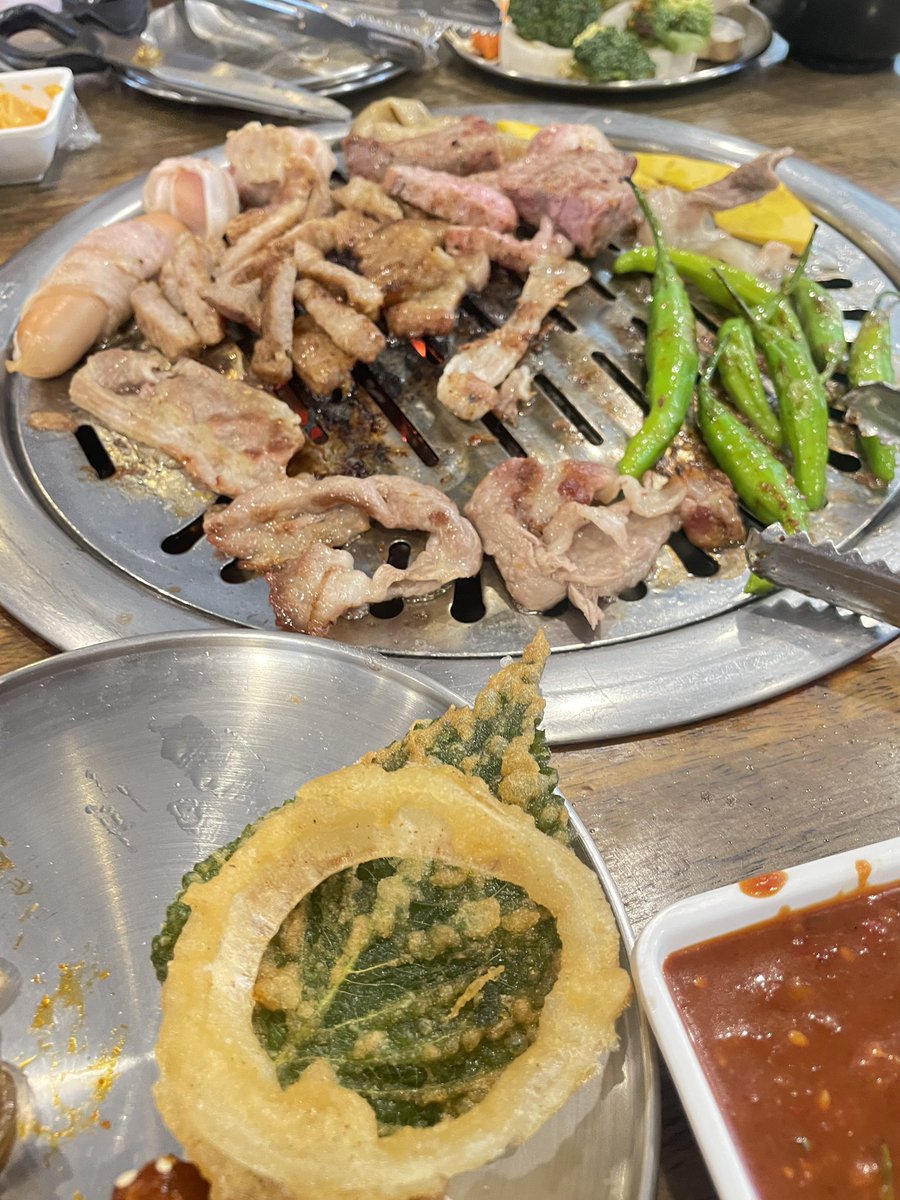 aston_new's tweet photo. Bulgogi บุลโกกิ Korean Premium BBQ Buffet

แซ้บหลายเด้อ https://t.co/3dsMn8Fw2b