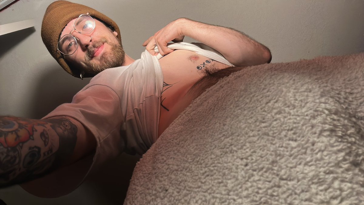 Kyle 👽 tweet media