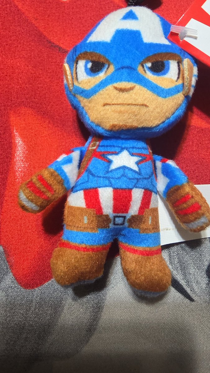 Puffwun's tweet photo. @TheRISEofROD Adolf should be captain America https://t.co/A94pY7KBfz