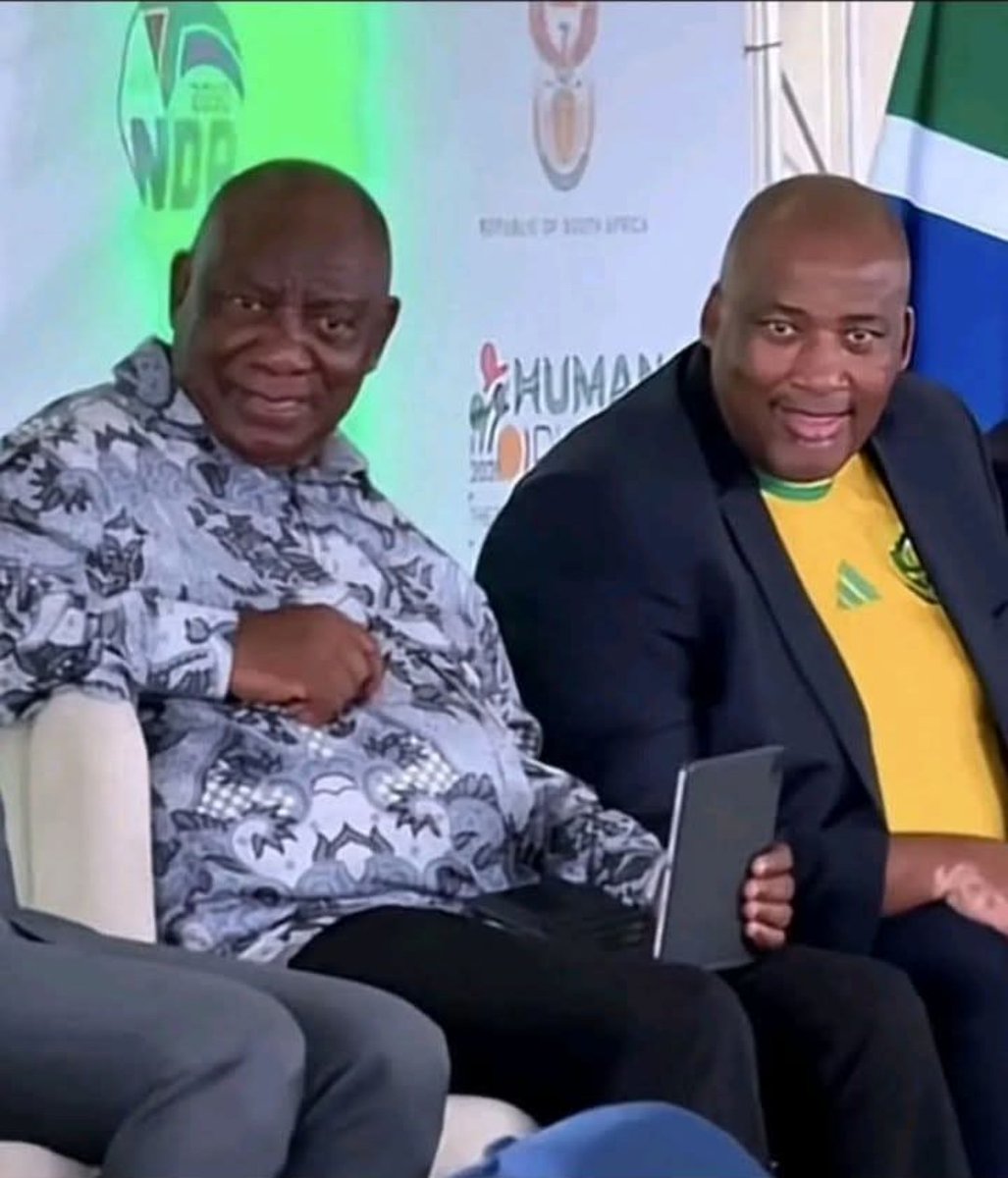 simphiwe mothopeng tweet media