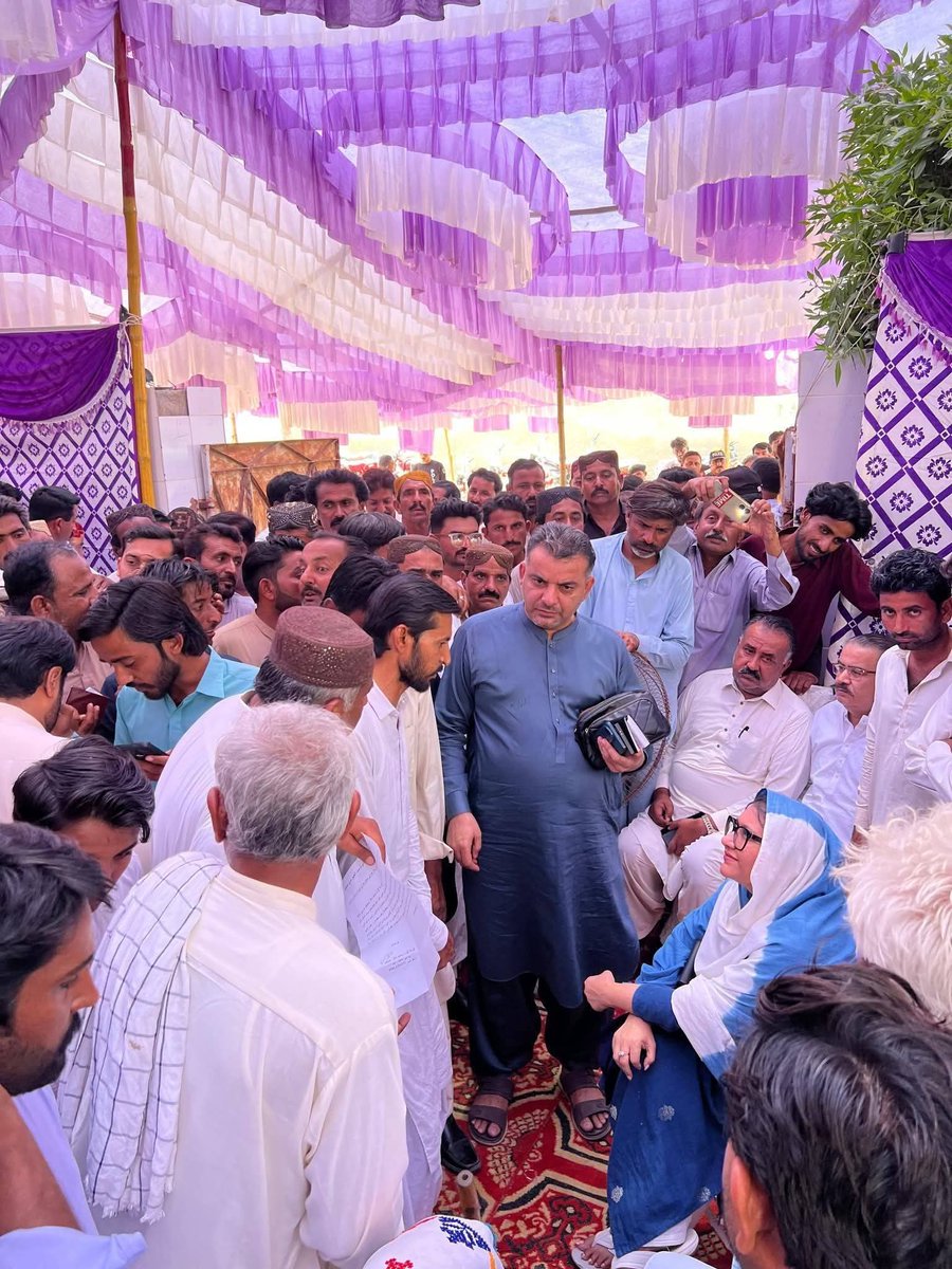 Menghwar_Rawal's tweet photo. Open courts, on-spot solutions, direct access — this is how PPP Senator @Anny_Marri serves #NA209. From Khipro to Hathungo, problems heard, problems solved. That’s why Sanghar trusts PPP. ❤️🖤💚

#PPPForPeople #PPPServes

@BBhuttoZardari @ShaziaAttaMarri @AseefaBZ @BakhtawarBZ https://t.co/WyBBa15kM8