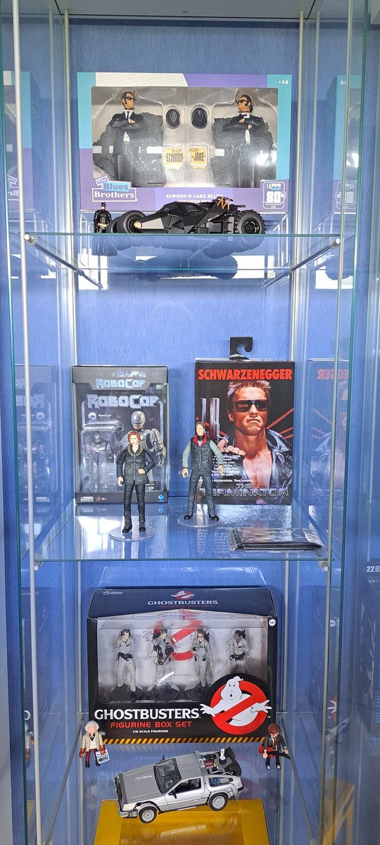 Wolverain_chi25's tweet photo. Y'a qu'un seul endroit ou elle peut être présentée. 😍

#FilmsCultes
#Figurines https://t.co/uJ2qEAPCyu