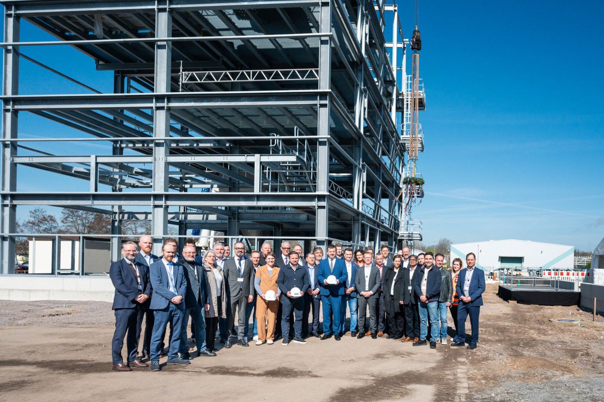 Sachsen-Anhalt tweet media