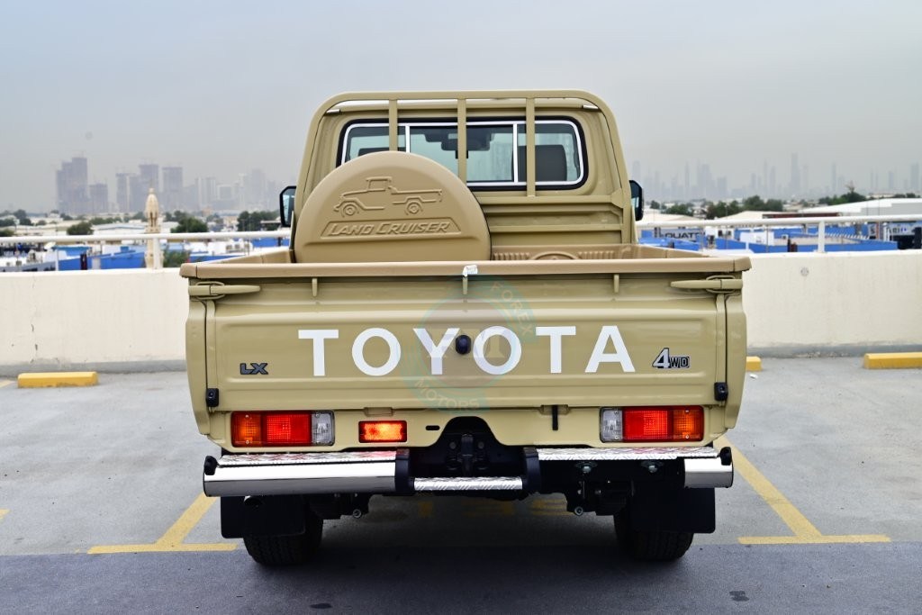 MotorsForex's tweet image. 2026 TOYOTA LAND CRUISER 79 SINGLE CAB DLX3 2.8L DIESEL 4WD MANUAL
Contact Us
Email - muzammil@forexmotors.com
Call/WhatsApp -+971544400938
WhatsApp Link - wa.me/971544400938
For More Info - forexmotors.com
#Toyota #LandCruiser79 #LC79 #LandCruiser #ToyotaLandCruiser