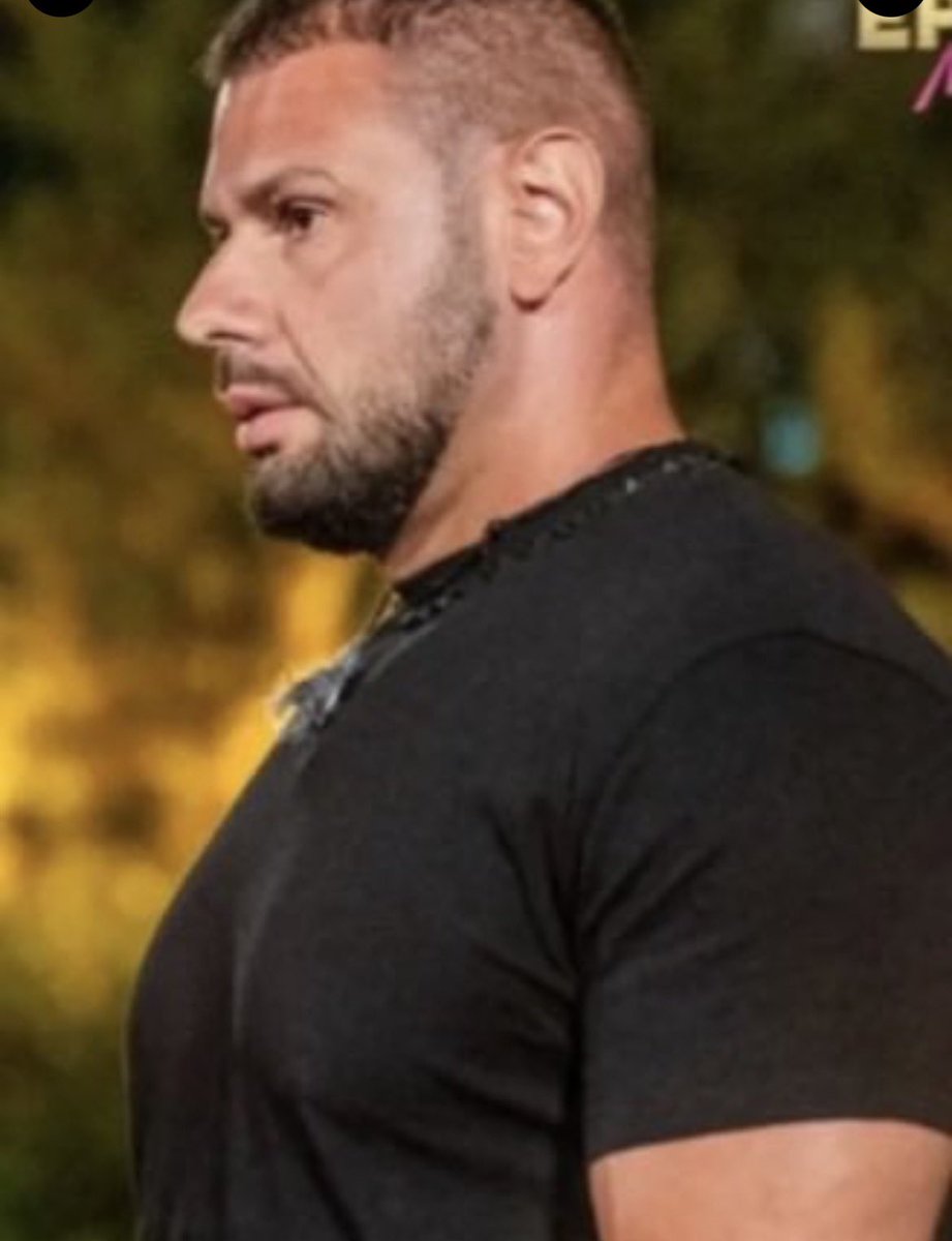 nikolinasavova610 tweet media