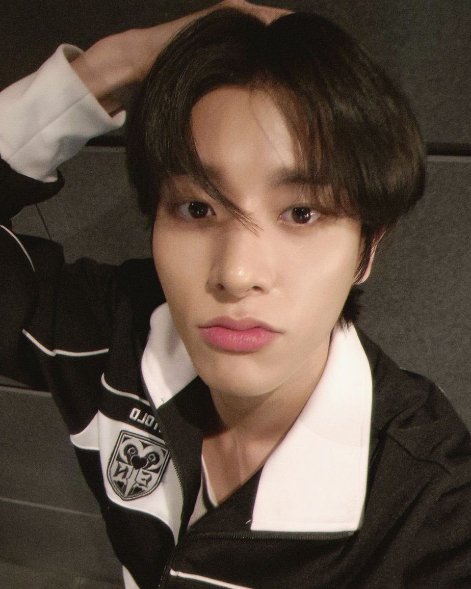 moonckeyl7 tweet media