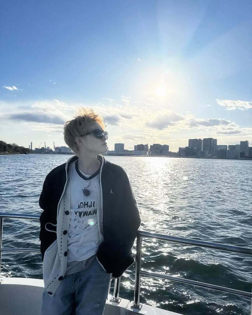 selfolssi ♤ tweet media