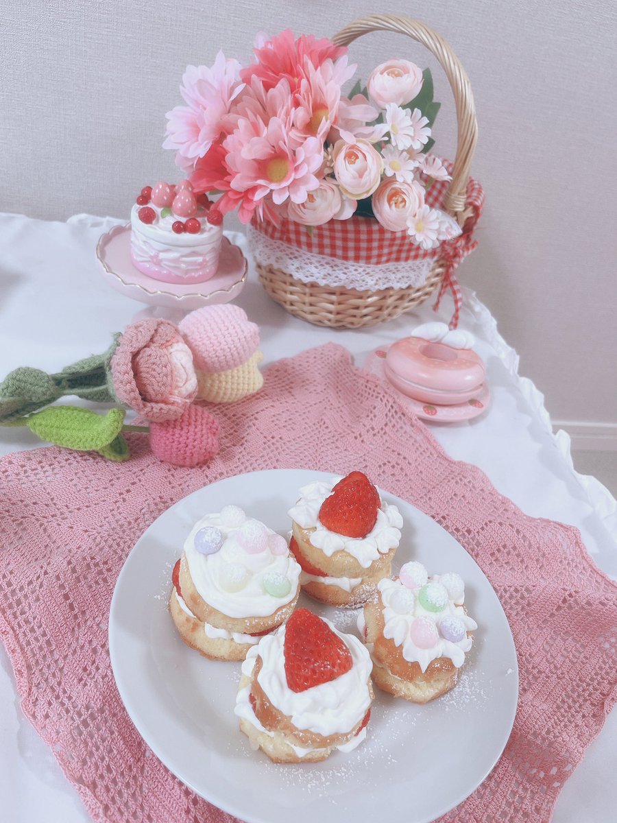 lemonade tweet media