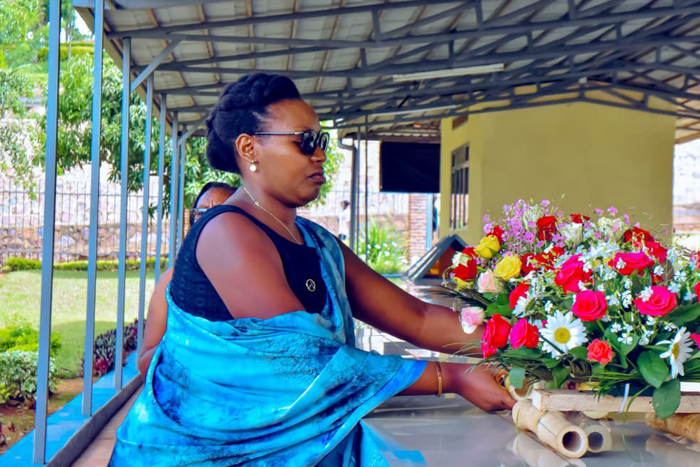 Ku rwibutso rwa Jenoside rwa Kibungo rushyingiyemo imibiri y’Abatutsi ...