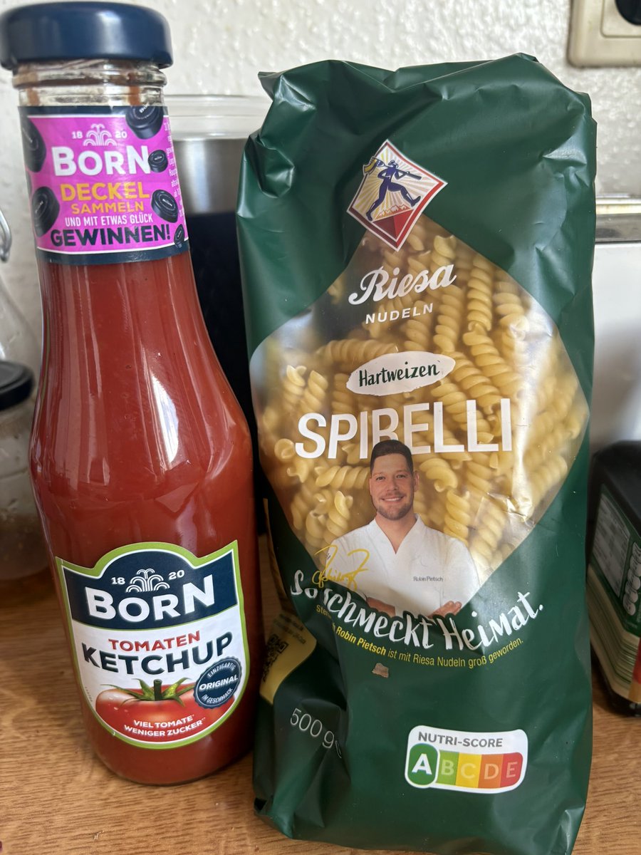 Ahusi ☭ tweet media