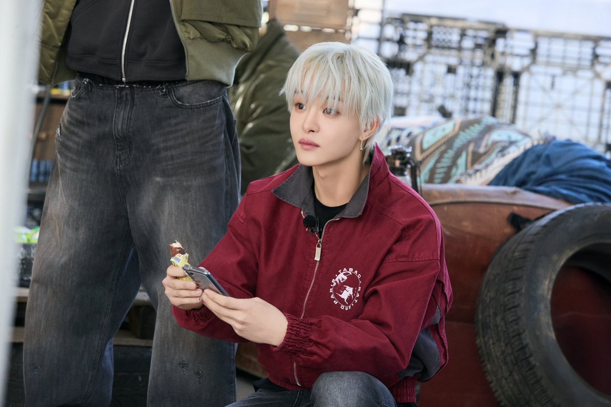 TREASURE MAKER tweet media