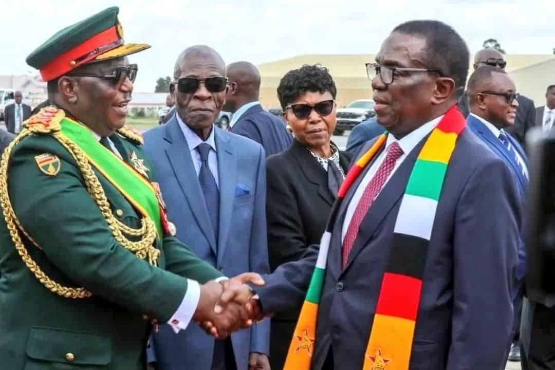 MatyMoven's tweet photo. tikati gare gare toyeuchidzana kuti uyu muchinda anonzi Guvheya achakuzvimbirai henyu handei anditi nguva dziri kufamba Povo yamirira signal chete https://t.co/cvr8pGQ4C8