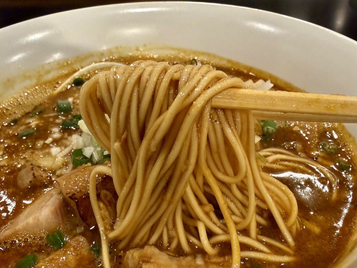 もりとも tweet media