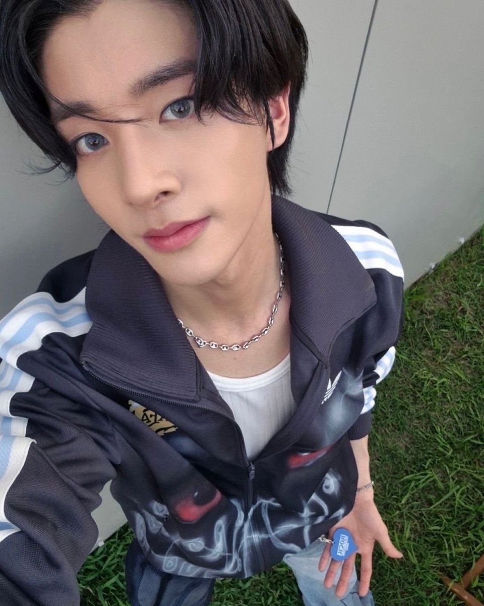 moonckeyl7 tweet media