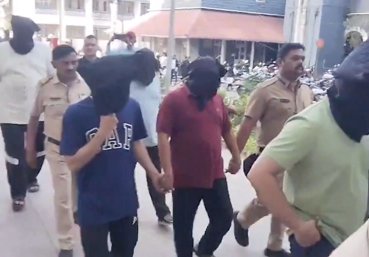 Dibakar Dutta (দিবাকর দত্ত) tweet media