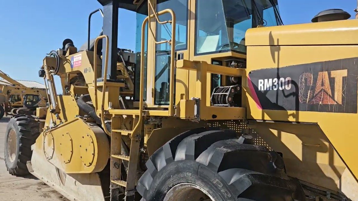HeavyEquipGuy's tweet image. Heavy Equipment Caterpillar RM300 Reclaimer Mixer Available for Rent in the DFW Metroplex dlvr.it/TS2yB7 #heavyequipment #constructionequipment