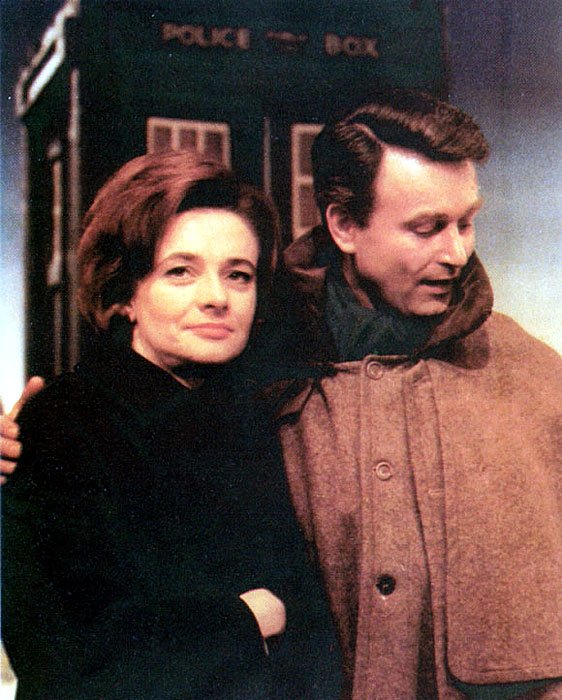 DoctorWhoPix's tweet image. Barbara (Jacqueline Hill) and Ian (William Russell) #DoctorWho #DrWho