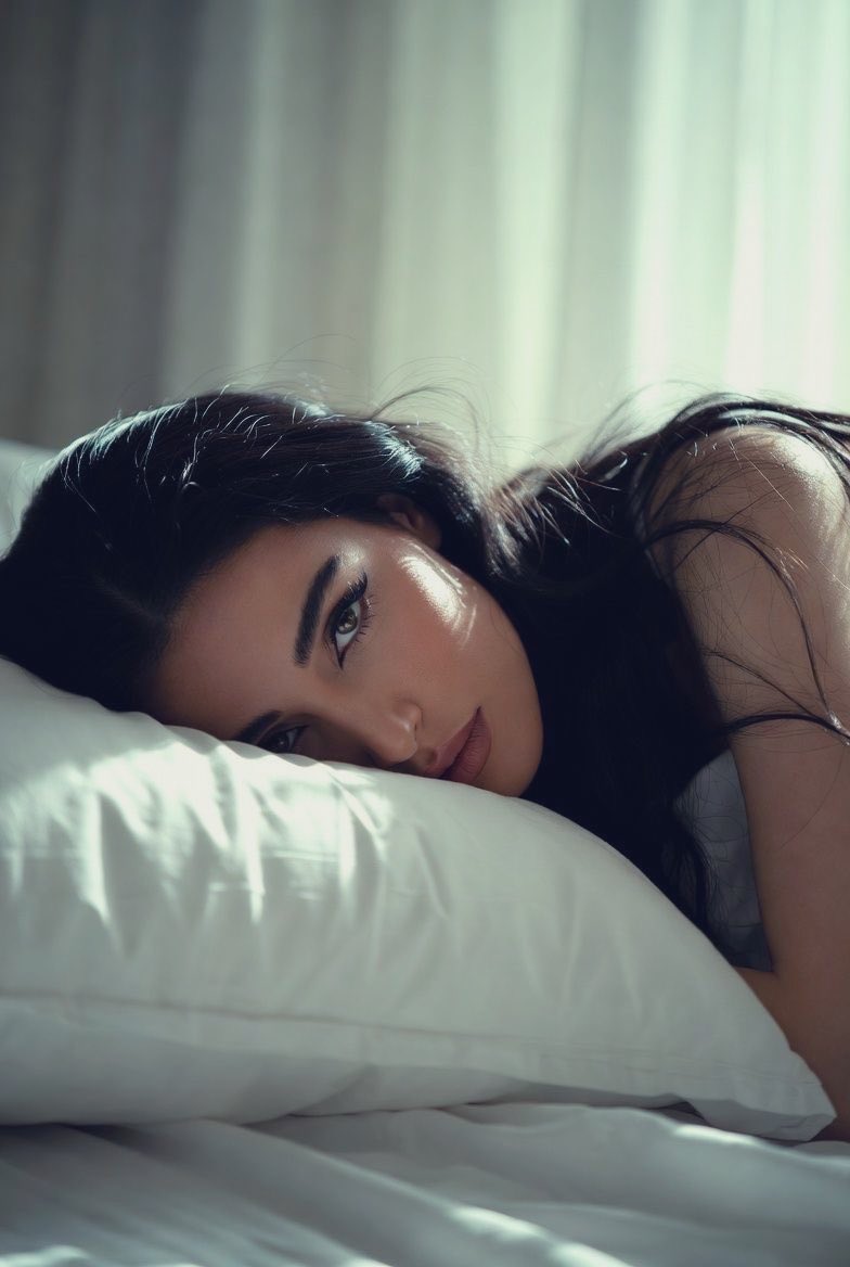 BlackrRoselove1's tweet image. Happy Wednesday to you all Life is an incredibly long journey. On this vast path, it’s perfectly beautiful to have a day where you do nothing but stay in bed and let time flow by. We all deserve a moment of stillness. ✨

ROSE🌹🦋𓂃 ✍︎

#LifeIsLong #SelfCare #EmbraceStillness