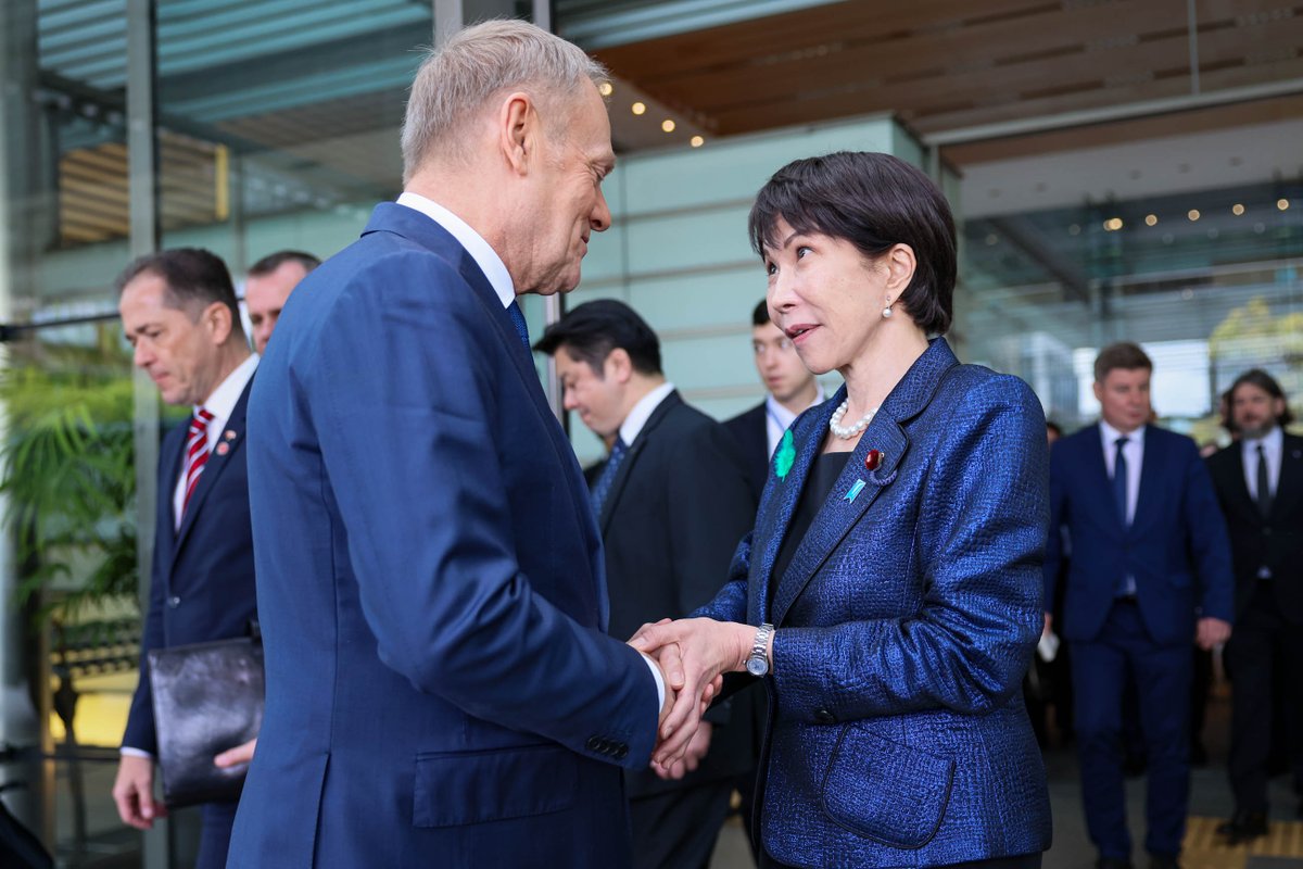 本日、ポーランドのドナルド・トゥスク首相<a href="/donaldtusk/">Donald Tusk</a>を東京にお迎えし、首脳会談を行いました。

日本とポーランドは、自由、民主主義、人権、法の支配といった価値や原則を共有する重要なパートナーであり、近年、政治・安全保障、経済、人的交流など幅広い分野で協力を深化させています。