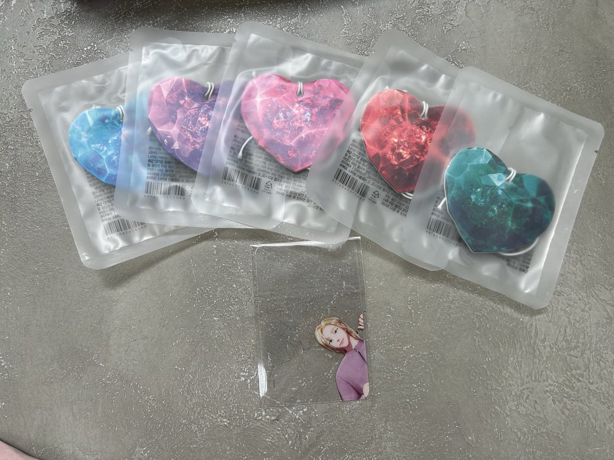 놔랑메리골드💜 tweet media