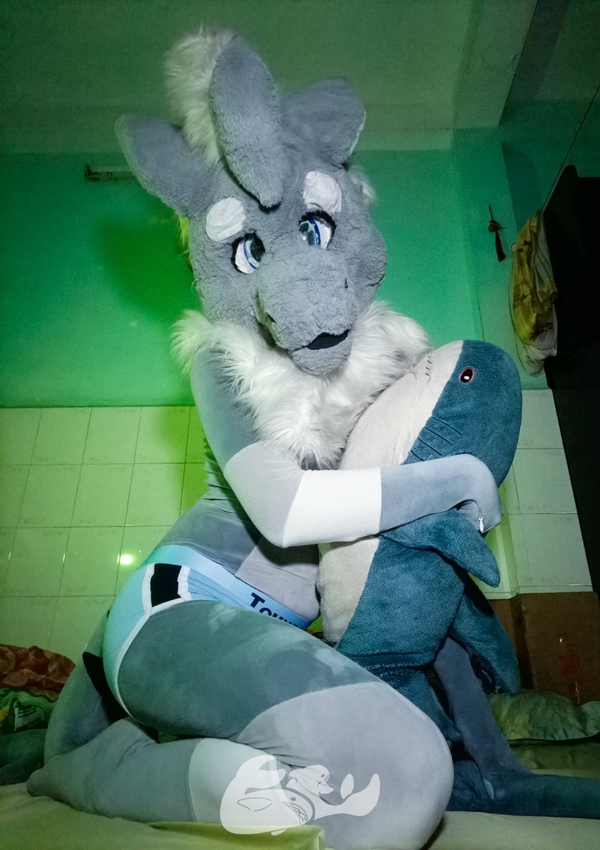 Hieri Sato tweet media