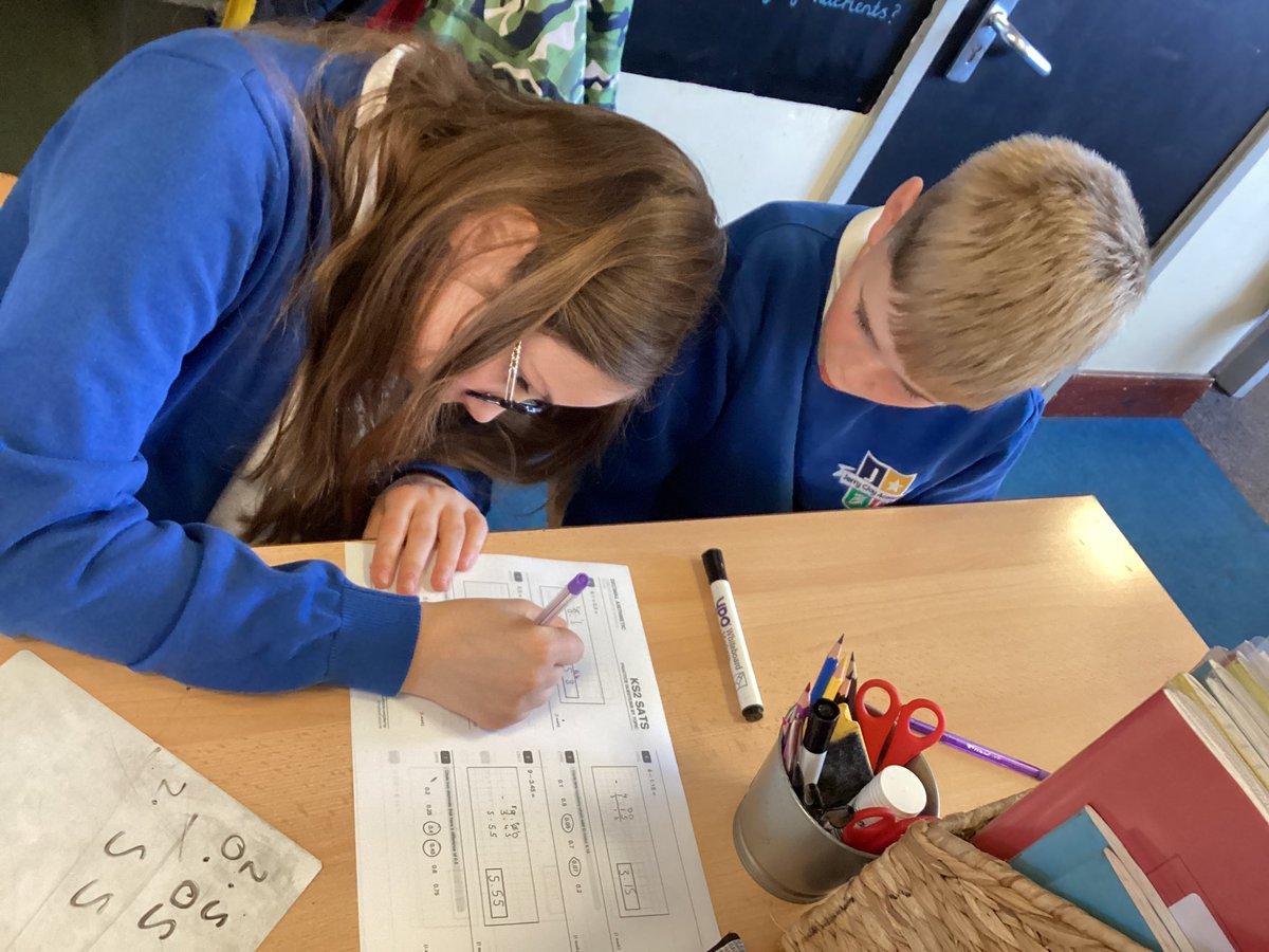 JCAWakefield's tweet image. Year 6 have had a great maths session by ‘being the teacher’.  We have marked a completed test on decimals and checked whether they have got the answer correct or annotated why they have got the answer incorrect @JCANumeracy #revision