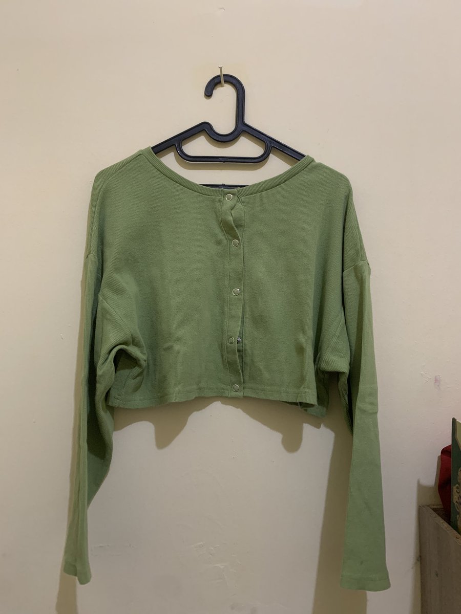 prettyeloraa!♡ tweet media