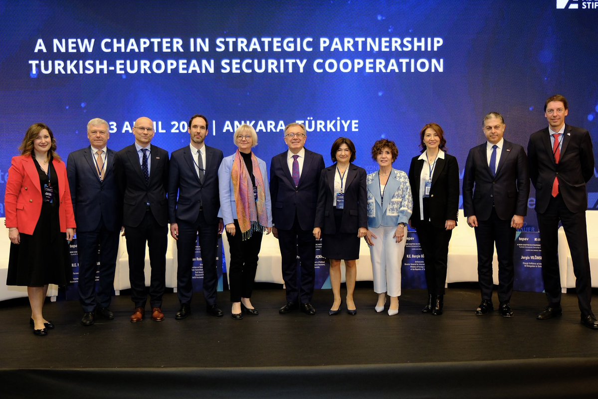 Sibylle Katharina Sorg tweet media